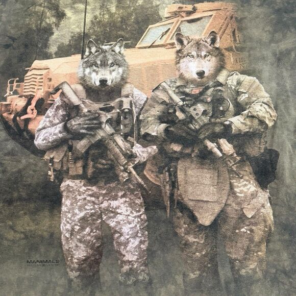 The Mountain Manimals Men's‎ Size XXL Combat Military Wolf Graphic T-Shirt - Picture 2 of 6